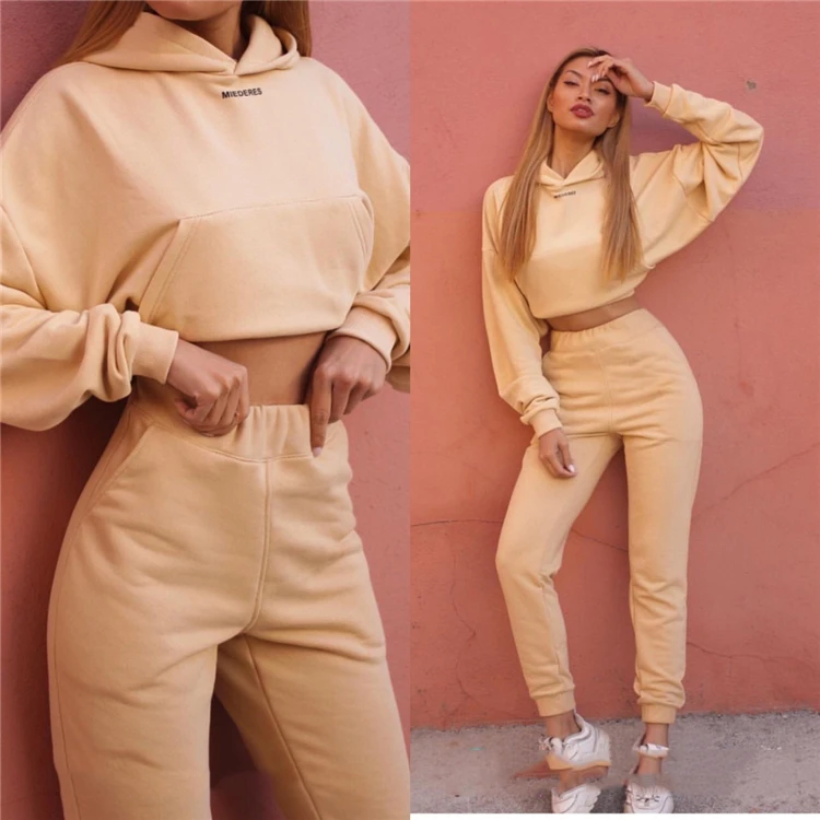 

2020 Fall Clothing Ladies 2 Piece Jogging Suits Green Sweatshirt Women Two Piece Track Suit Cropped Sweatsuit With Hoodie