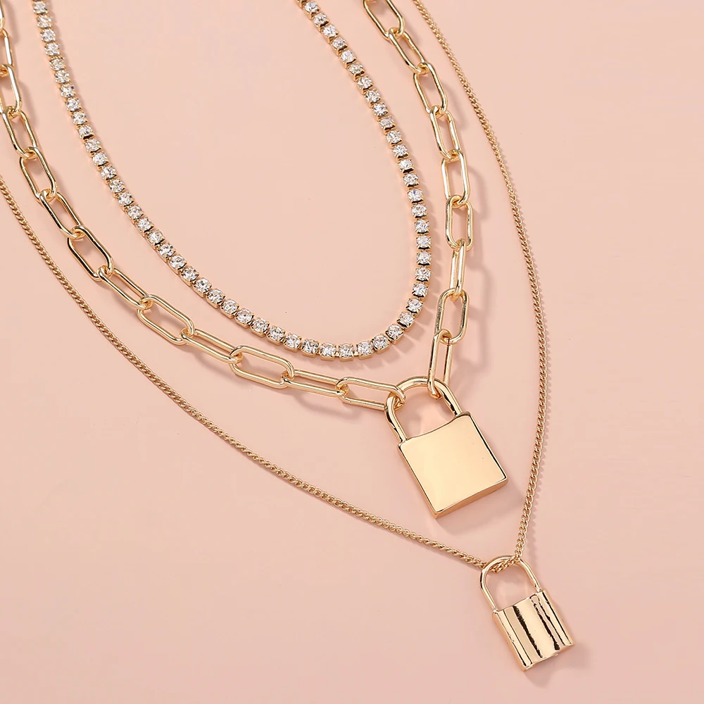 

Individual Style Gold Aluminum Chain Rhinestone Chain Lock Pendant Multilayer Necklace Jewelry