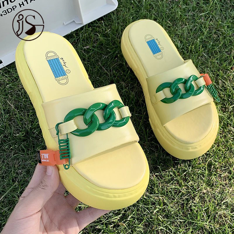 

Wholesale 2021 new thick bottom summer slippers fancy soft women slides outdoor casual slides, Customized color