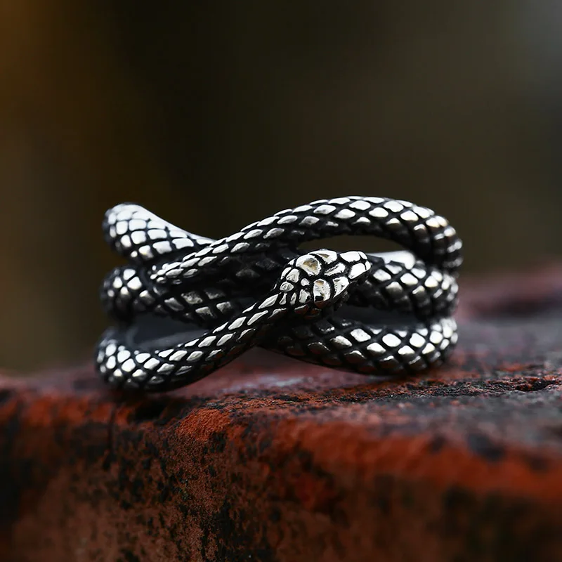 

SS8-1105R Creative Designs Retro Punk Snake Men's Ring Exaggerated Antique Fashion Personality Animal Rings