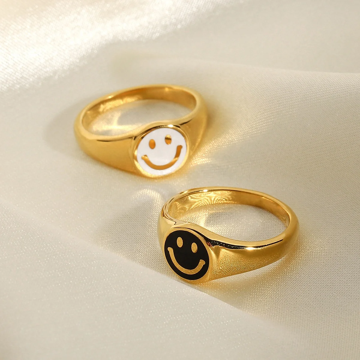 

Wholesale Custom Women's 18k Gold Plated Stainless Steel Jewelry Enamel Cute Happy Smile Smiley Face Ring for Women Girl, Gold color