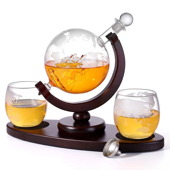 

AIHPO9 Custom Gift Amazon Top Sellers 850ml 28oz Liquor World Etched Globe Whiskey Decanter Set with Glass Ship Whisky Glasses
