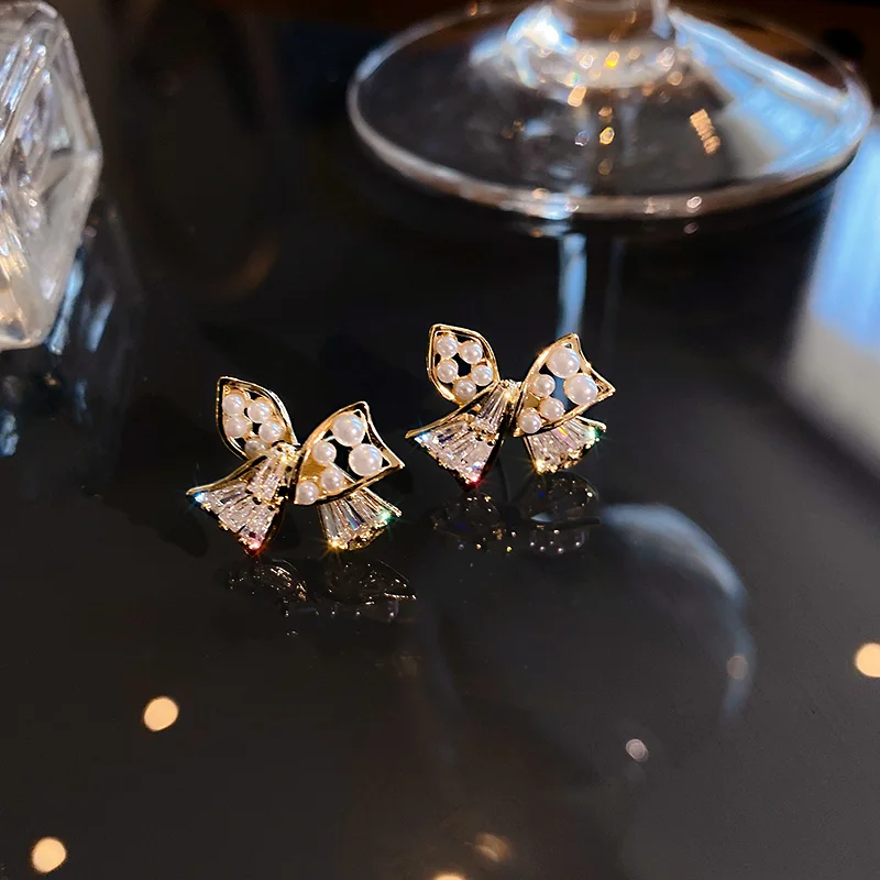 

trendy fashion bow stud crystal summer earrings 2021