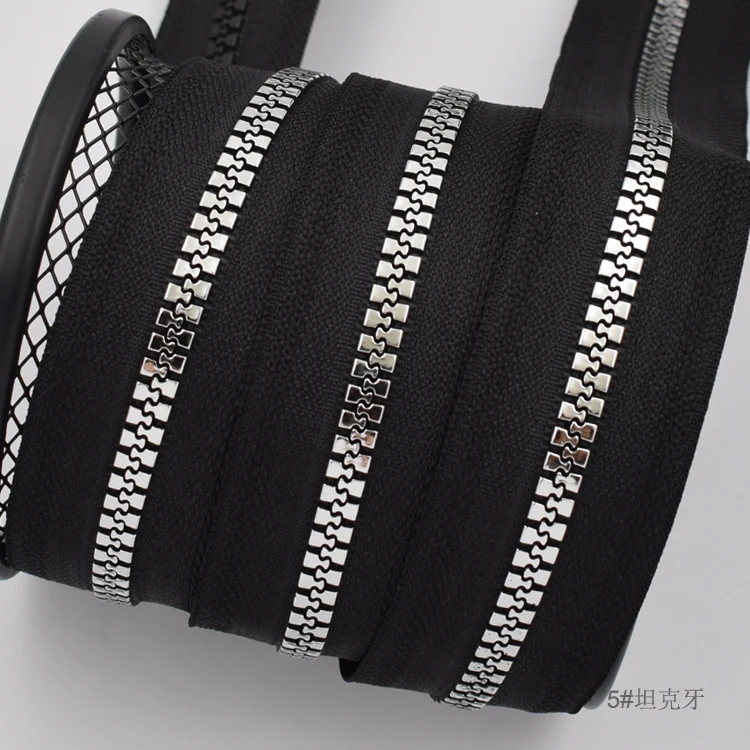 

black zipper tape plastic zipper roll for clothing, Customized
