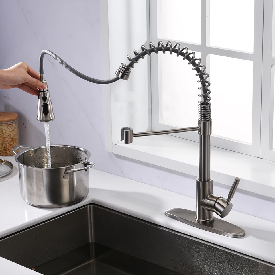 

Pull-down sprayer kitchen faucets Brass Modern Kitchen/Apartment/Home Kitchen faucets black