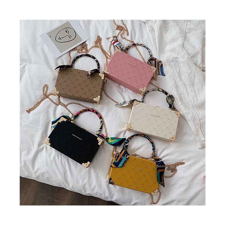 

Trendy Designer Box Chain Bags With Scarves Fashional Metallic Handle Handbag Women Small Purses Diamond Lattice Crossbody Bolsa, Customized color