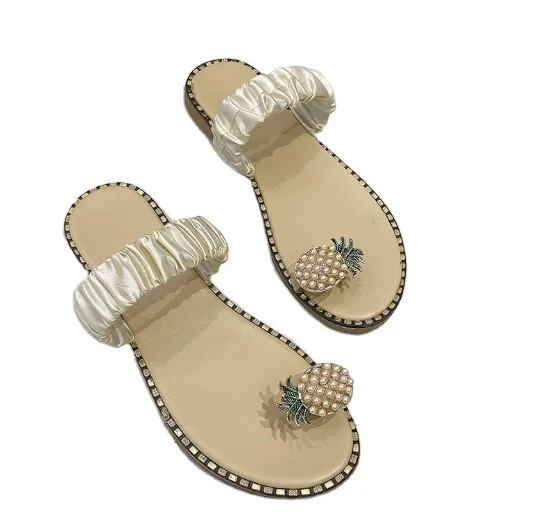 

2020 New Arrival Ins Pineapple Flip-flop Flat Beach Slides Slipper Hollowing Women Sandals