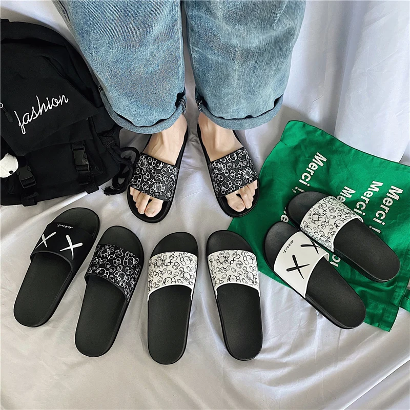 

Women Men Sandals Slippers Summer Graffiti Print House Bedroom Shoes Custom Slippers Slides Footwear