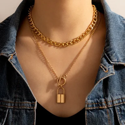 

Simple Fashion Design 18k Gold Plated Cuban Chain Necklace Layered Link Chain Lock Pendant Necklace For Women Girls