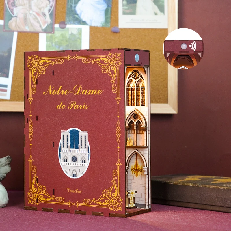 

Tonecheer Notre-Dame de Paris holder decorative wooden bookend with body sensor led light