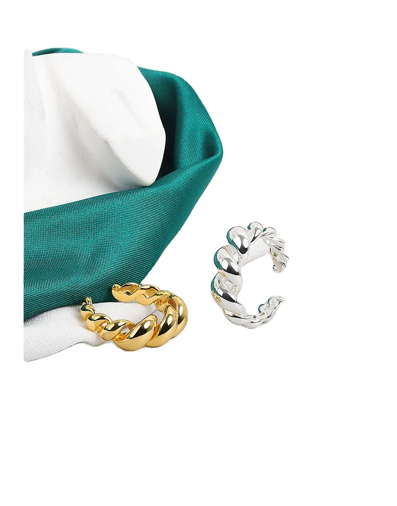 

Metal alloy hollow finger ring real gold plated French ring open ring jewelry accessories