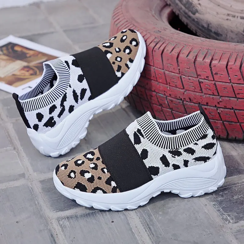 

2021 spring new knit face leopard print color matching women's sneakers large size European and American wholesale, Black,beige