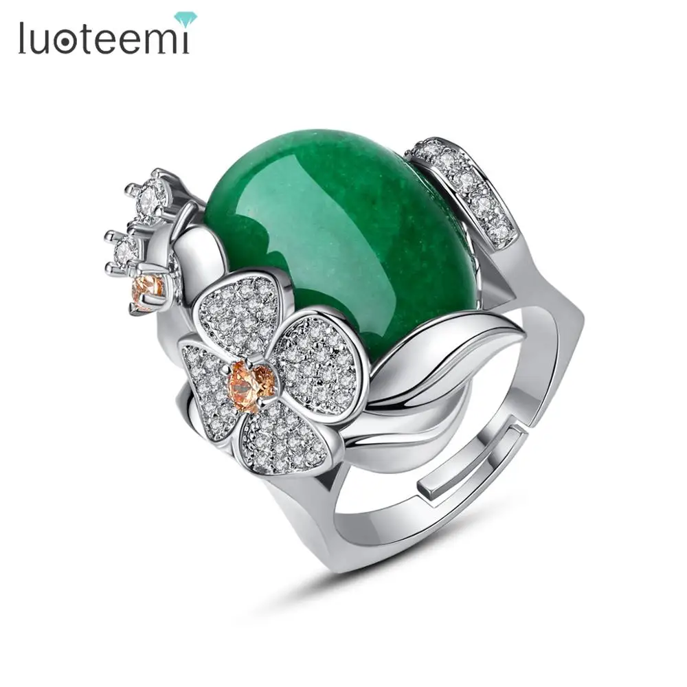 

LUOTEEMI Menmade High Quality Jade Women Finger Ring Oval Shape Green Jade Flower Design Rings