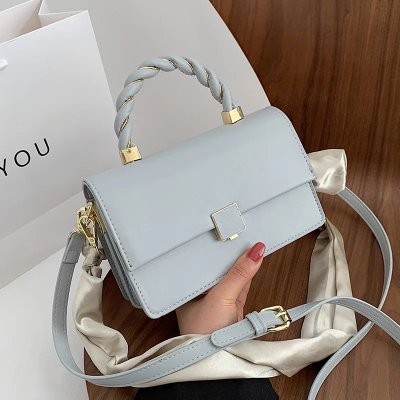 

2021 Fashion Women Shoulder Bag Solid Color Pu Leather Braid Chain Handbag