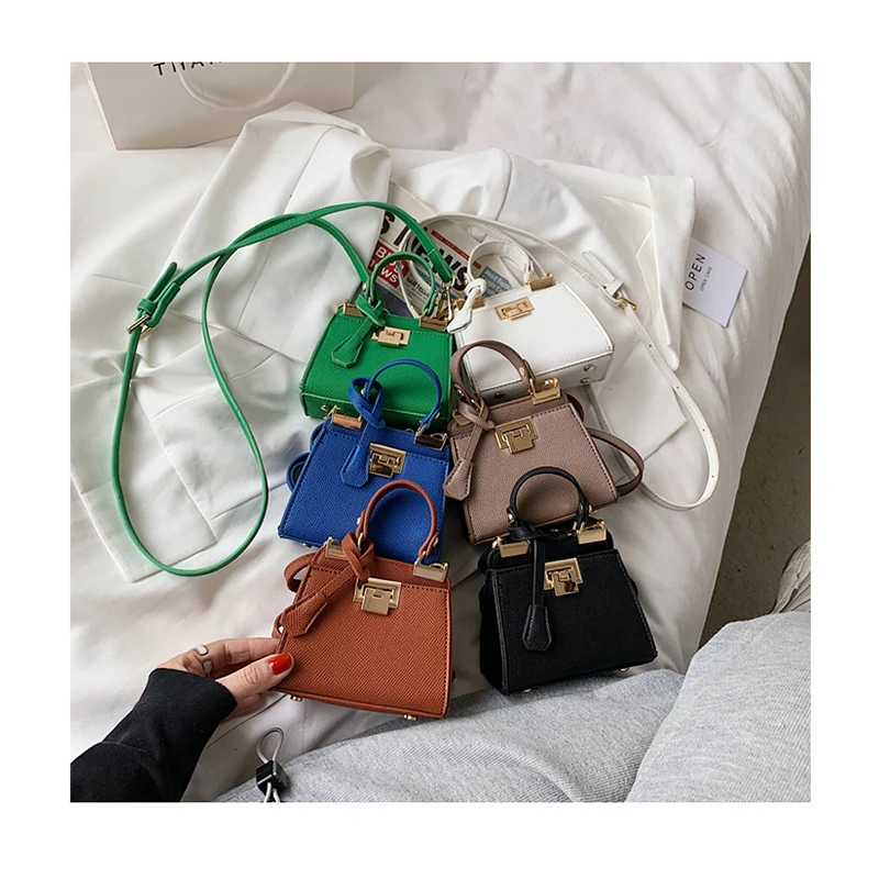 

2021 Summer Mini Fashion Bags Designer Lychee Pattern Tiny Totes Flip Lock Chain Purse and Handbag Lichee Print Crossbody Bag