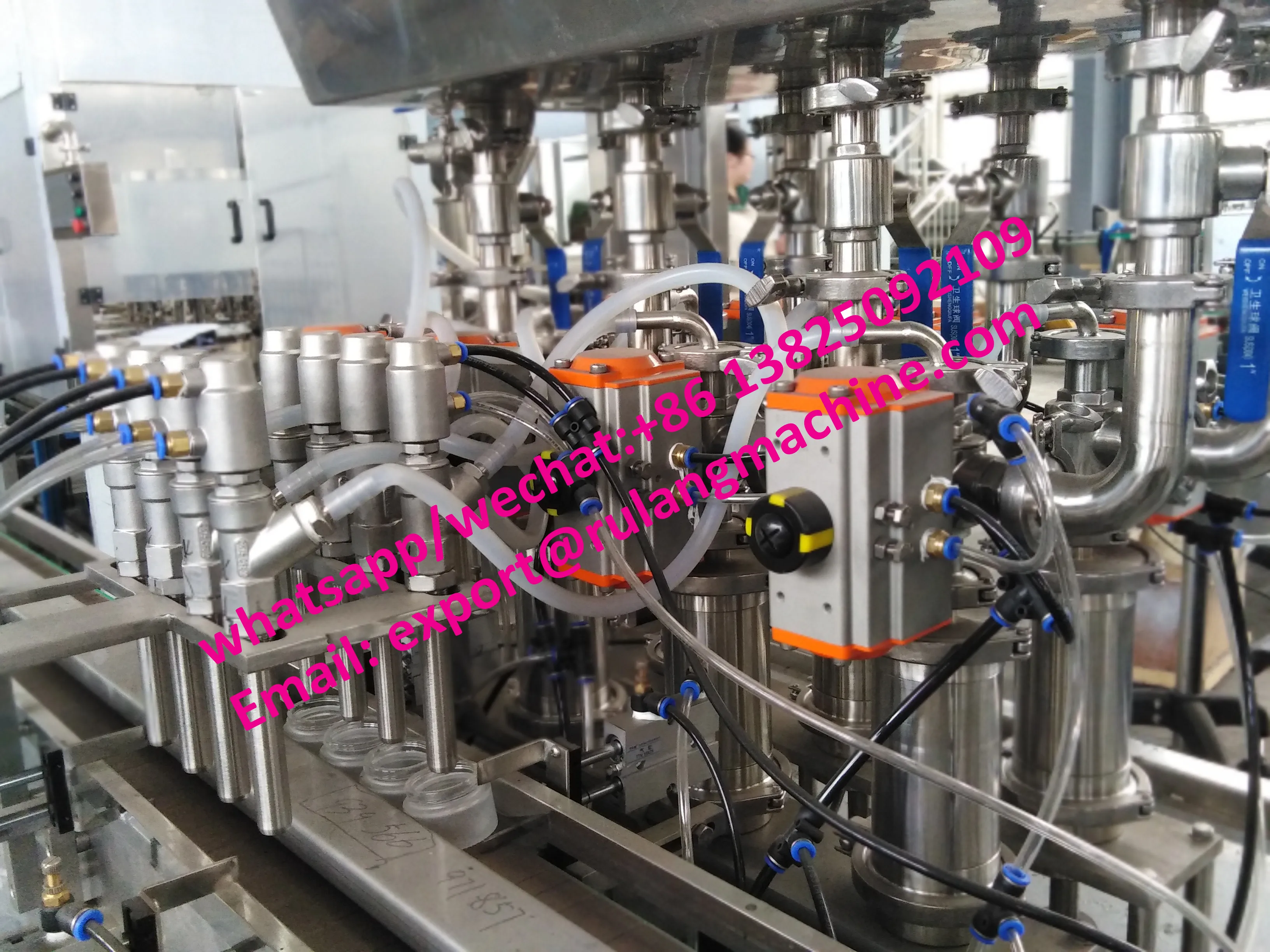 Automatic Hot Sauce Bottle Filling Machine Fish Sauce Filling Machine