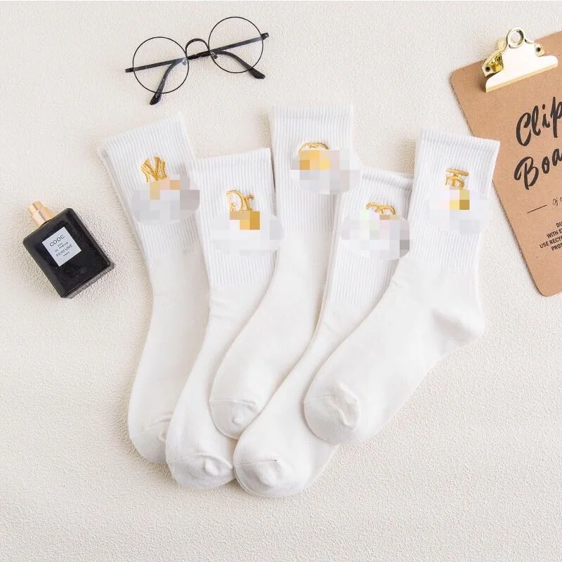 

Fashion socks custom logo cotton long ankle socks neutral knitted winter luxury socks