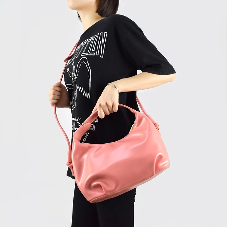 

2019 PINK oem custom logo lady simple Mini design women pu leather round shoulder handbags