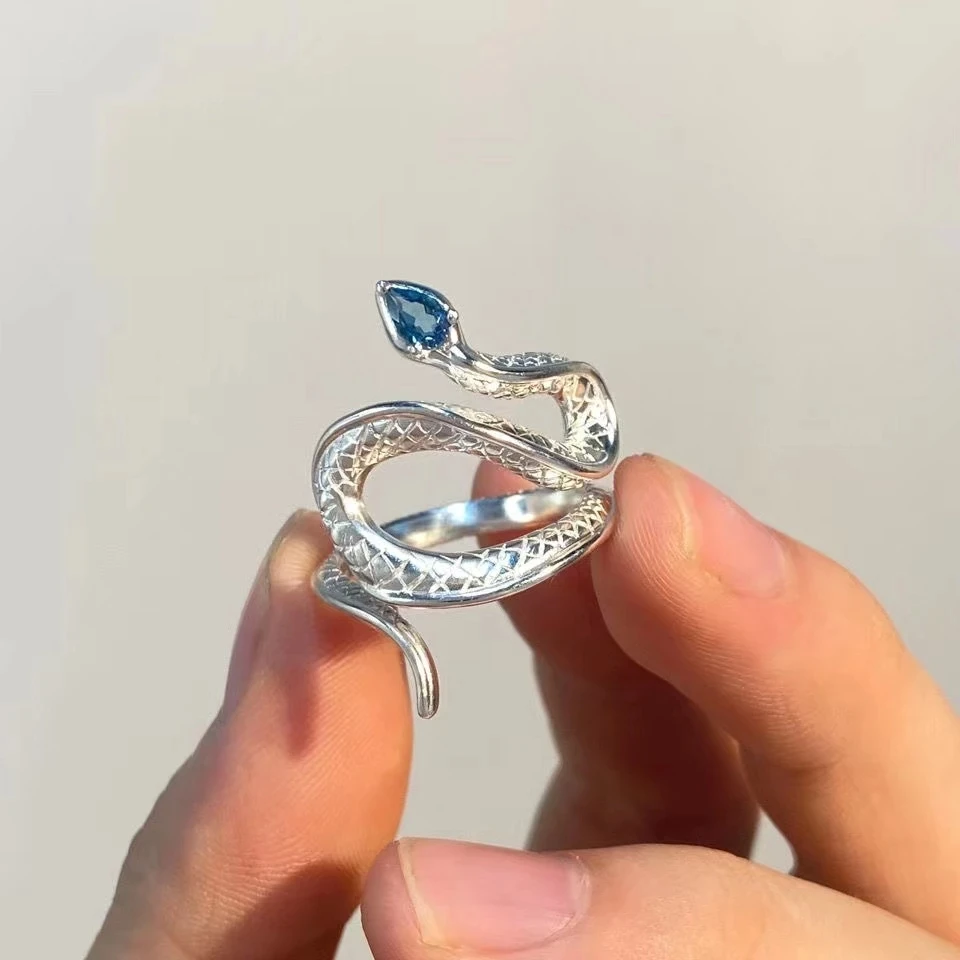 

SC Punk Vintage Snake Adjustable Ring MInimalist Silver Snake Rings Gothic Blue Topaz Zircon Snake Rings for Women Men