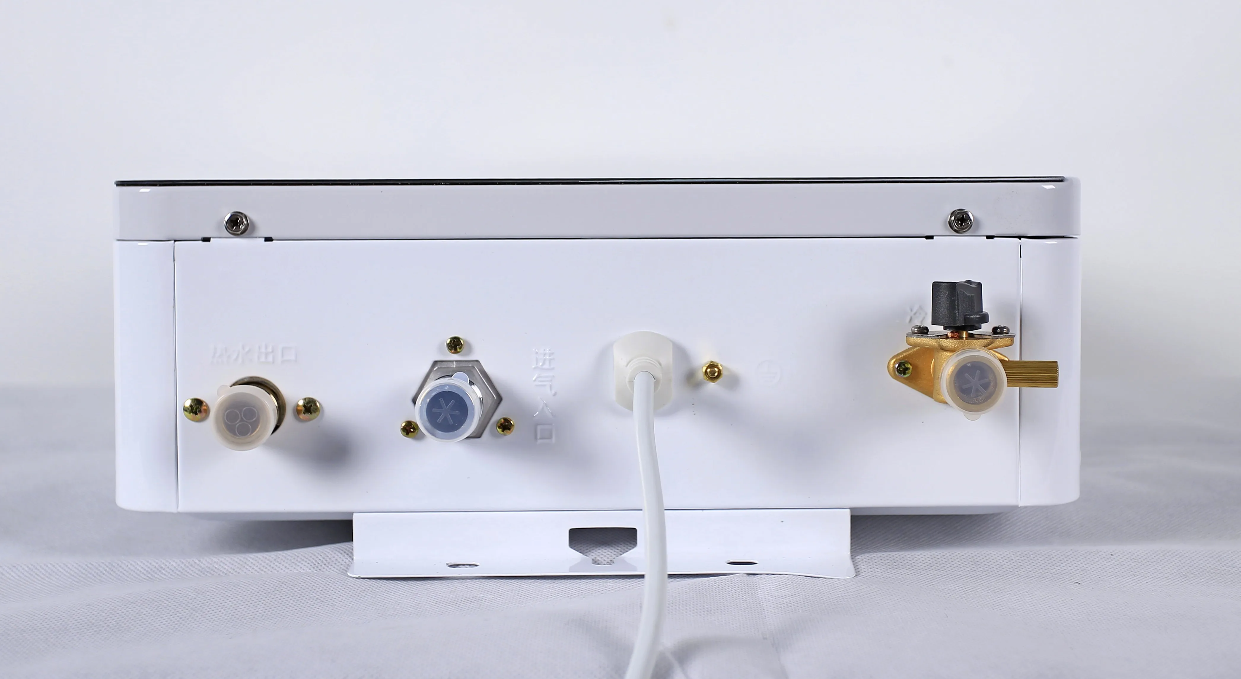 220V Tankless Gas Water Heater with 0.015Mpa-0.8MPa Water Pressure Start and Over 89% Heat Efficiency