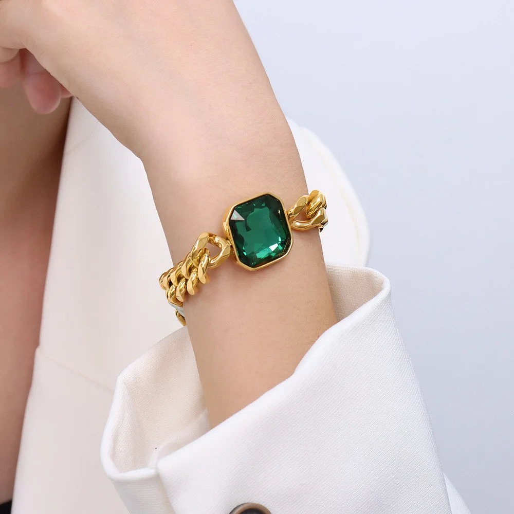 

Exaggerated personality titanium steel 18k gold-plated green stone bracelet for women, Picture shows