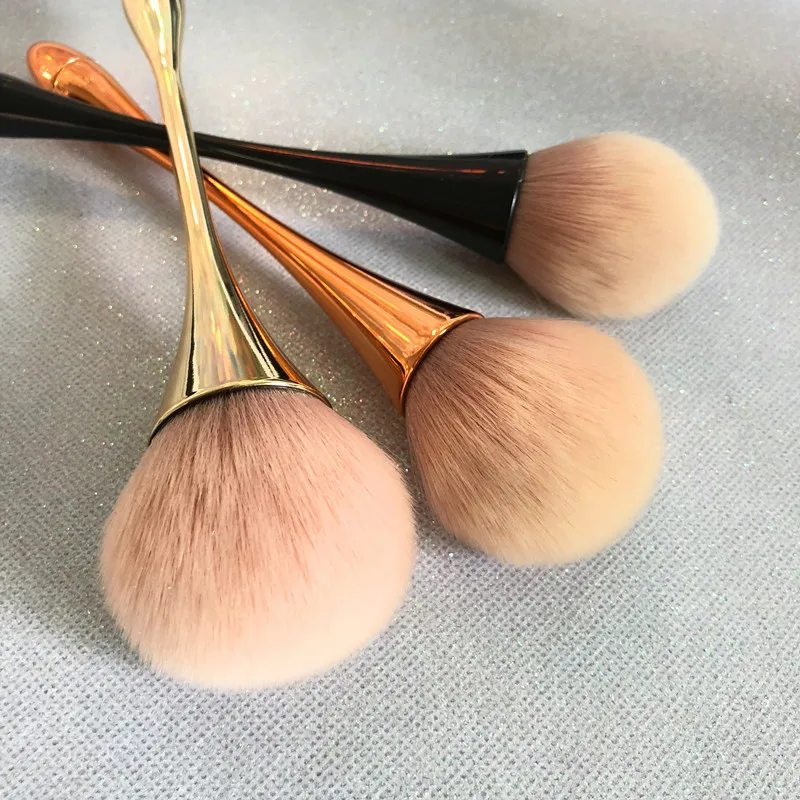 

Electroplated Acrylic Handle Slim Waist Makeup Brush Single Branch Blush Brush