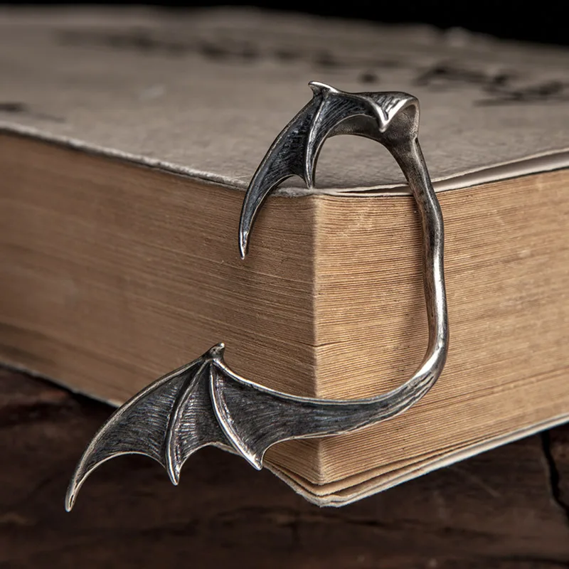 

Lateen Punk S925 silver creative bat wing cuff earrings jewels