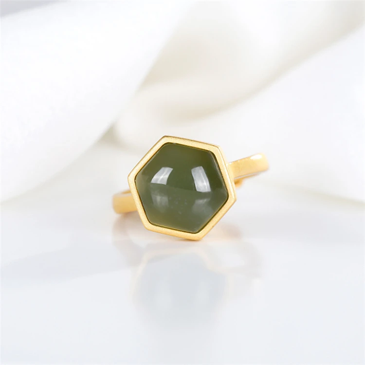 

Aimgal S925 sterling silver gold-plated Hetian jade simple geometric hexagonal light luxury ring for women AP2