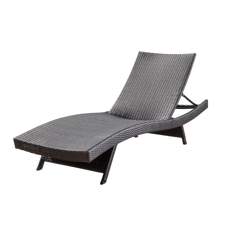 

Outdoor Pool Folding Stackable Sun Lounger Garden Rattan Chaise Lounge Chair