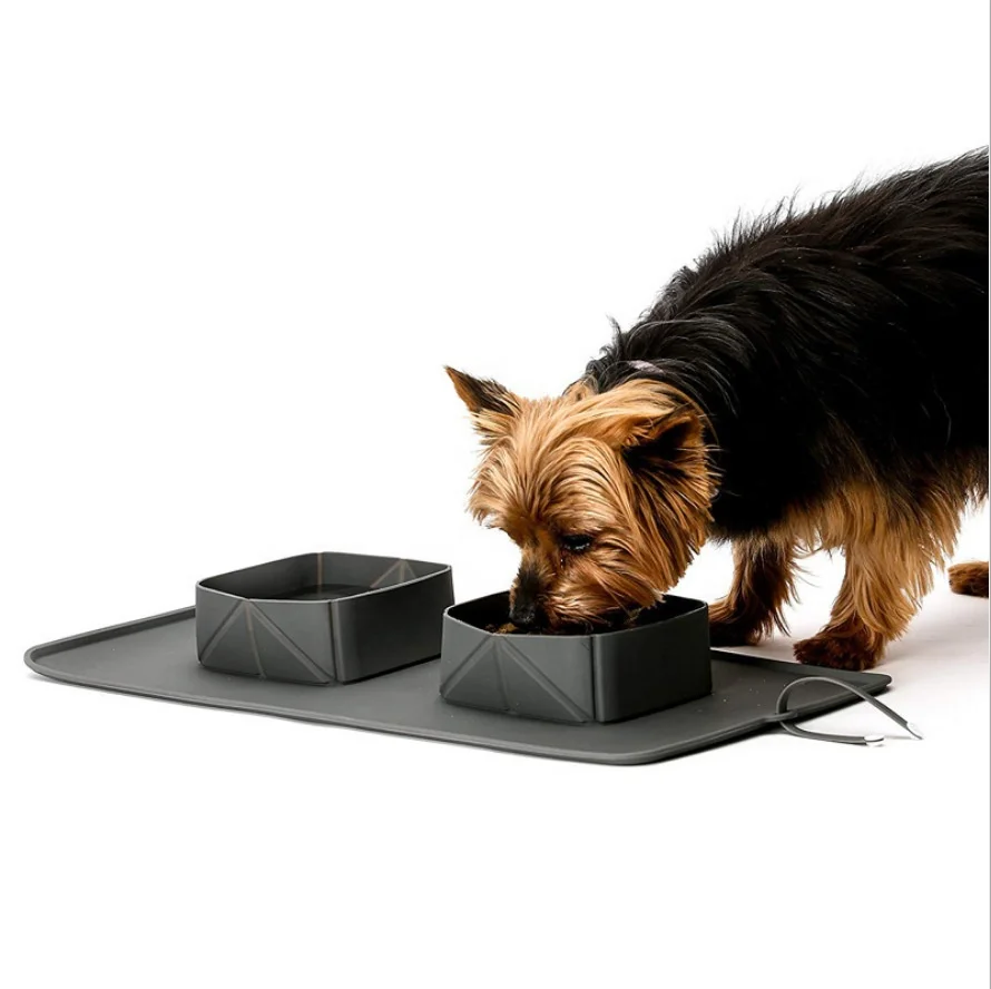 

New design Outdoor Travel Pet Feeding Mat Silicone Waterproof anti Slip pet mat pet food mat with Collapsible two bowl