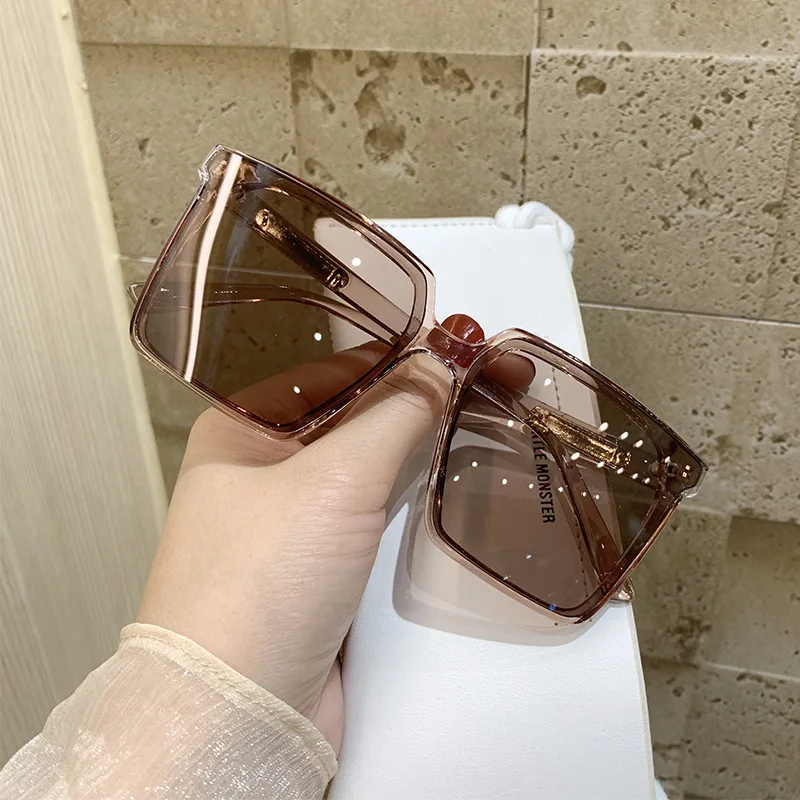 

Vintage Oversized Square Sunglasses Women New Fashion Tea Blue Sun Glasses Female Gradient Elegant Shades Men Big Eyewear