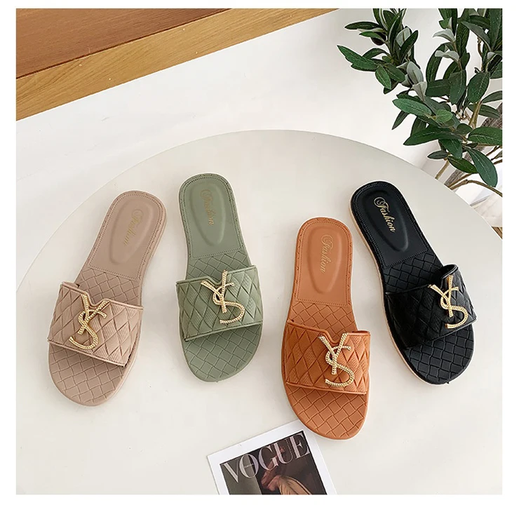 

2022 Wholesale Designer Fashion Slip on Ladies Slippers Flat Sandals Casual Summer Beach Slide Sandal Shoes for Women, 4 colors