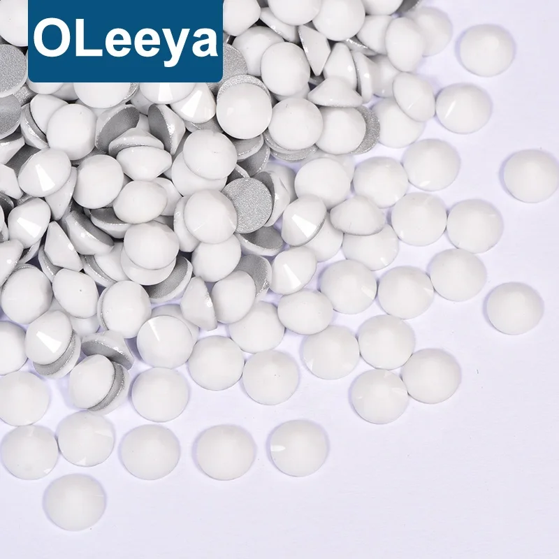 

Oleeya 1440pcs Solid White Crystal Flatback Rhinestones Wholesale Non hotfix Rhinestones For Nail decoration, Solid white, also have other over 100 colors available