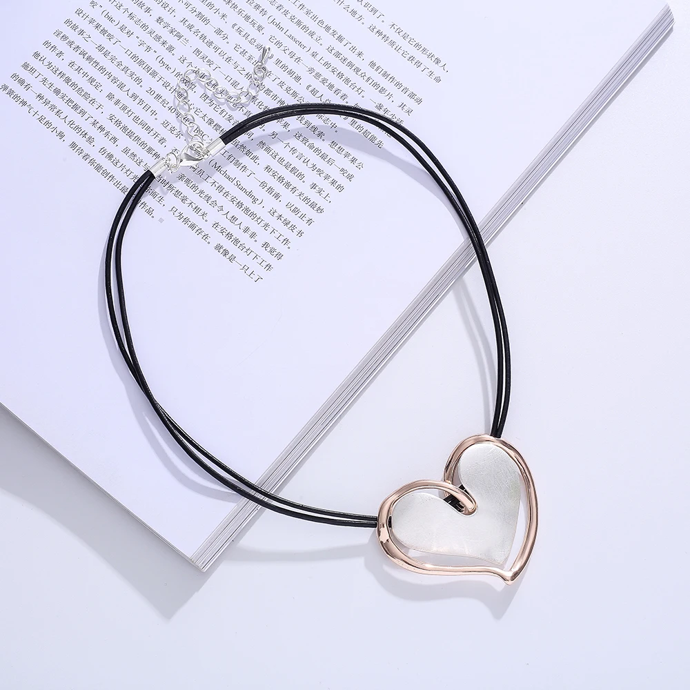 

TongLing necklace 2022 fashion custom double open heart block heart shape pendant black strand choker necklace