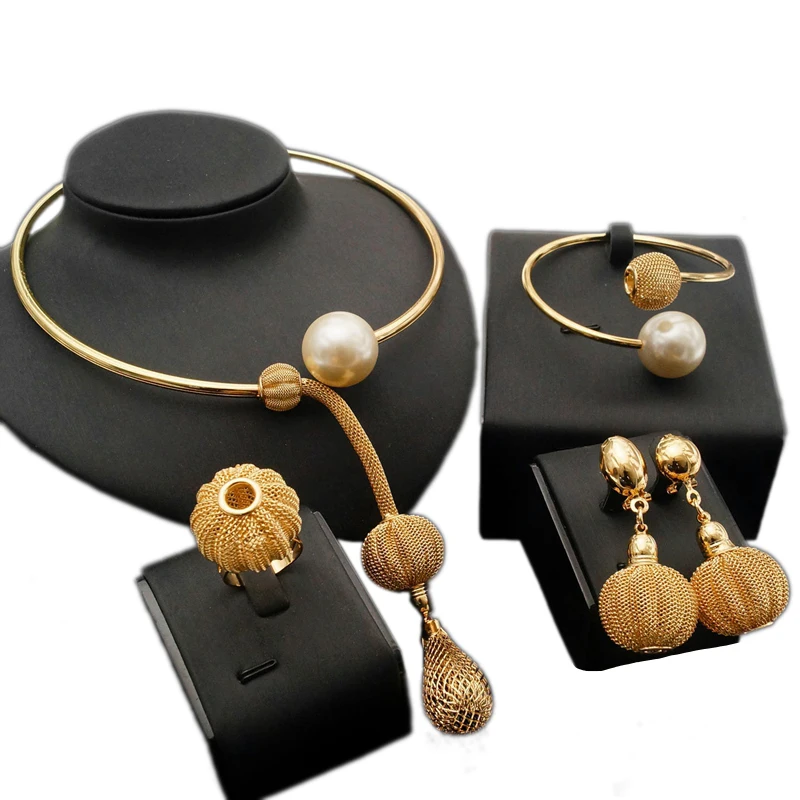 

Yulaili 18k Gold Plating Jewelry Sets Necklace Bracelet and Earring Set Kundan Lantern Design Jewelry Display Gold Jewellery Set