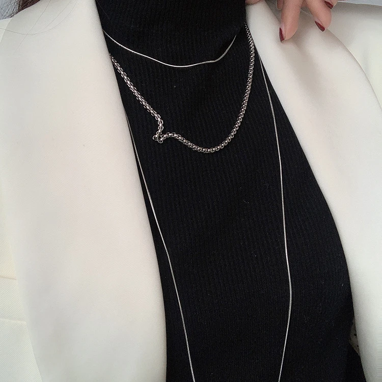 

DanYuan Trendy Stainless steel multi layered triple layers necklace silver hiphop sweater chain necklace for female women, Picture