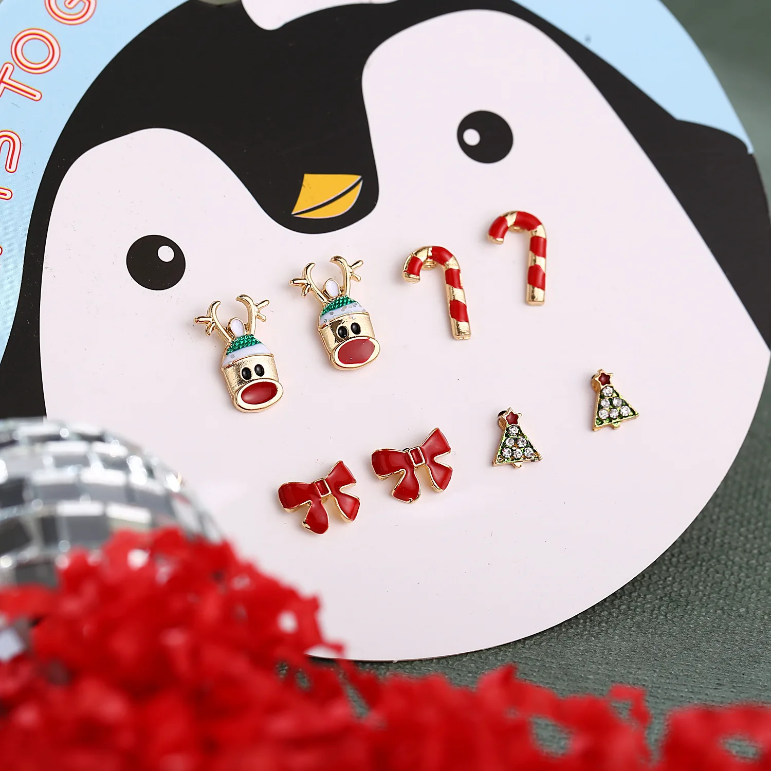 

Aug jewelry selling four pairs of cartoon Christmas deer earrings Christmas tree bow earrings deer head cane wholesale earrings, Picture shows