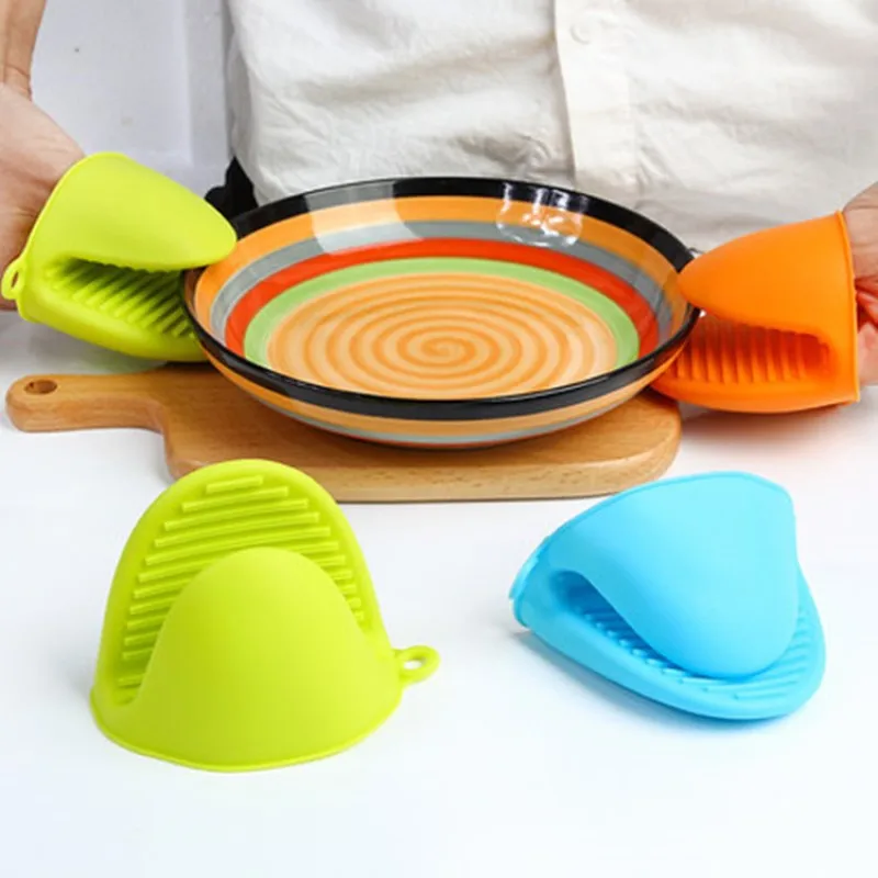 

Thicken Silicone Baking Oven Mitts Microwave Oven Glove Insulation Non Stick Anti-slip Grips Bowl Pot Clips, Multi color oven mitt