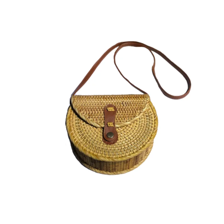 

2021 hot sale hand made rattan handbag high grade Flip round diagonal bag