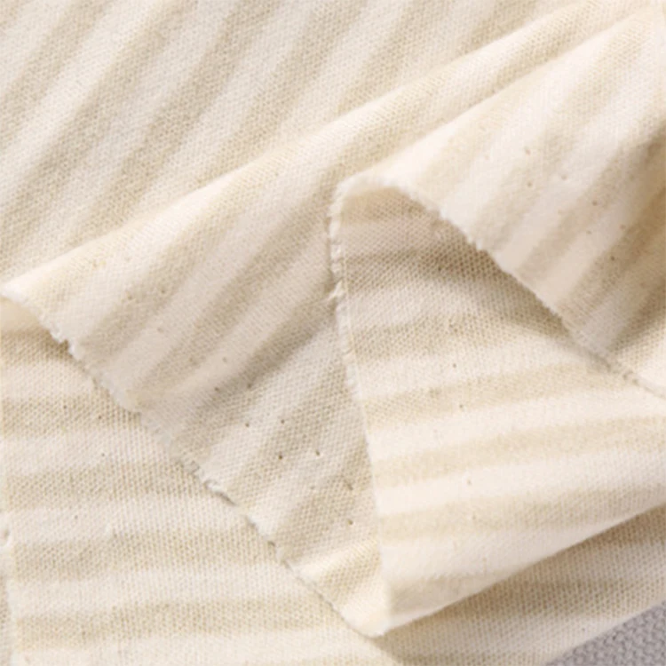 
organic cotton fabric for T-shirt or sleeping baby,made from china,high quality baby cloth wholesaler. 