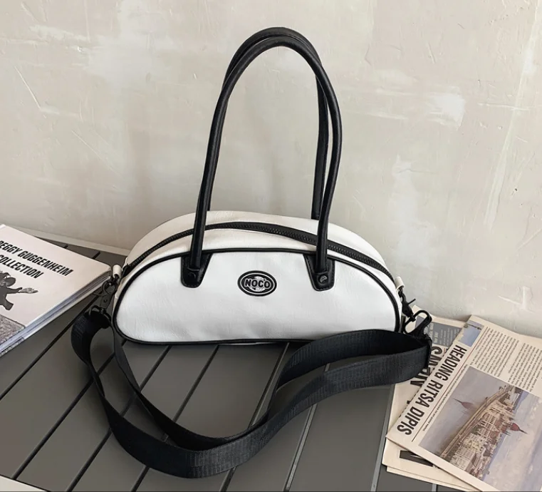 

New Autumn/winter 2020 Girl Cute Sports Handbag Under The Arm Shoulder Bag Fashion Casual Hand Carry Arm Bag YGC-369, Accept customized color