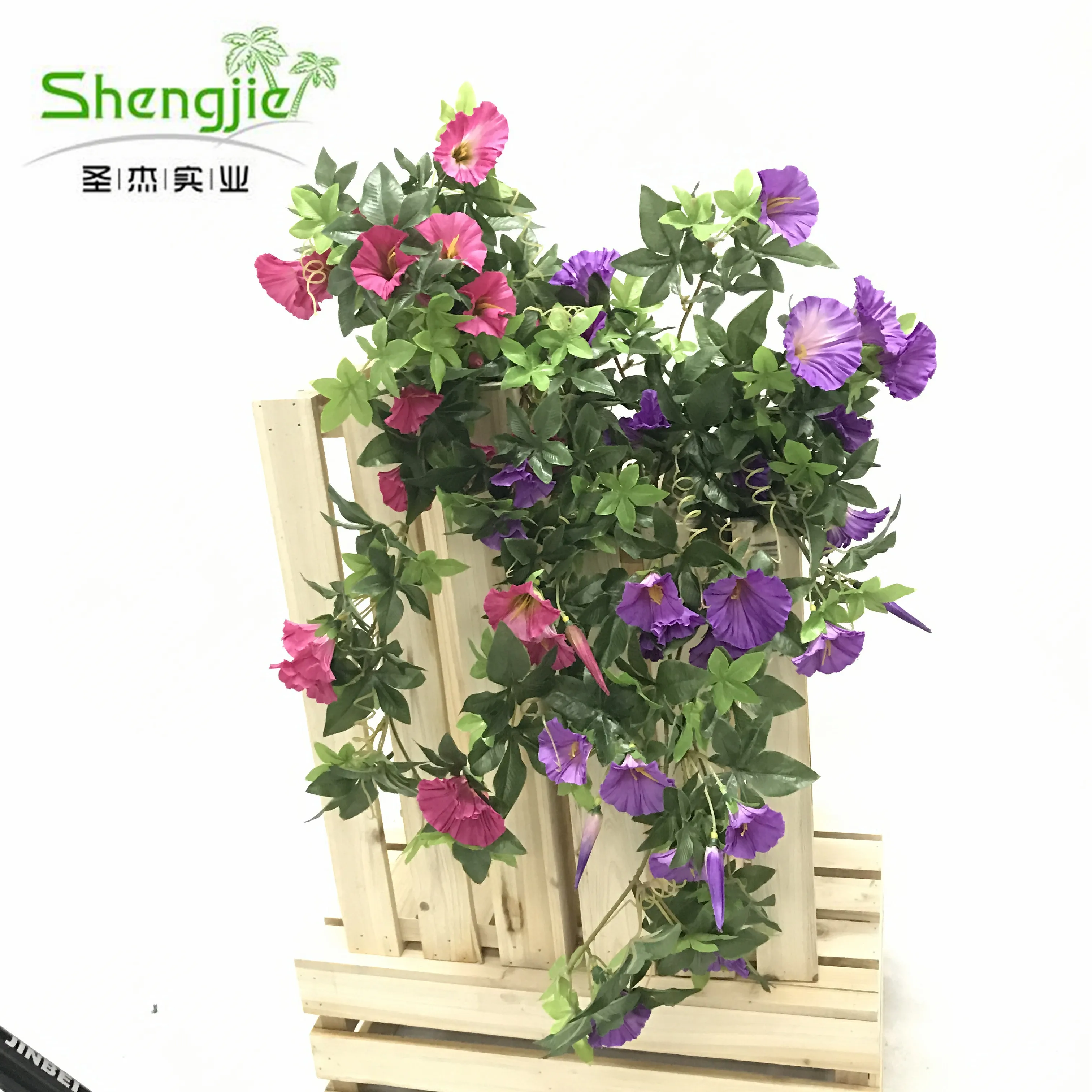 Cheap Decorative Artificial Hanging Plant With Flowers
