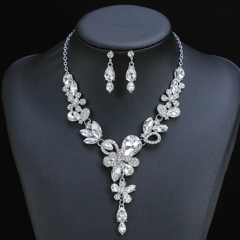 

ZC013 Hot Selling Fashion Flower Crystal Jewelry Set Women Luxurious Necklace Earrings Set
