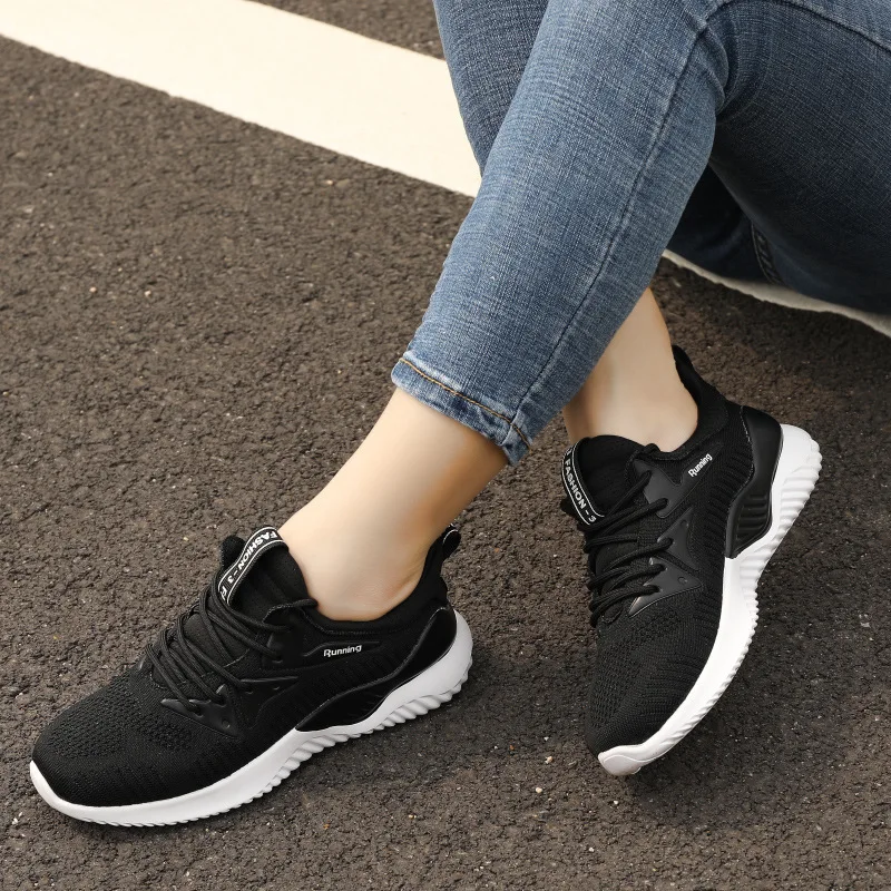 

2021 New Style Ladies Lace Up Sport Shoes Fashion Pure Color Sneakers, Shown
