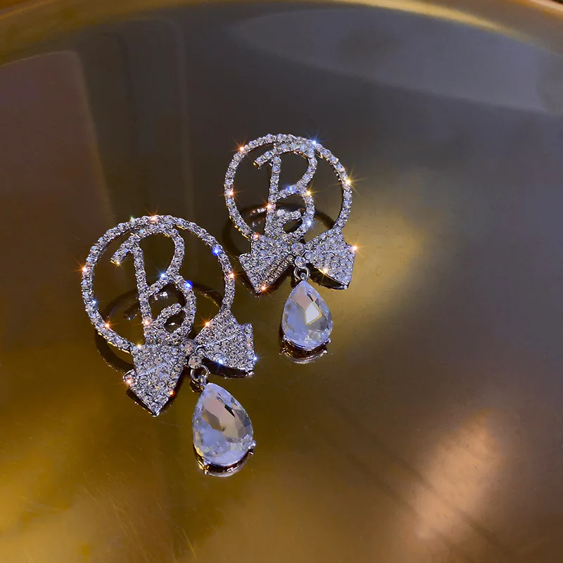 

fashion trendy crystal letter B drop big earring 2021
