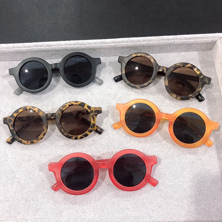 

DCOPTICAL 2021 Round Color Cute Child Shades Small Frame PC Girl and Boy AC Lens Kids Sunglasses