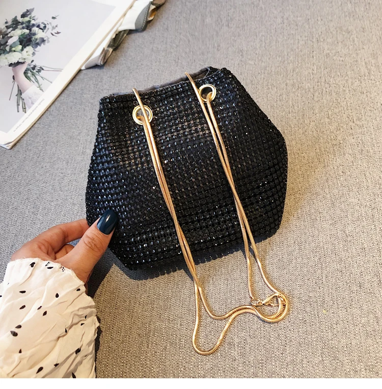 

2021 New Fashion Casual Shoulder Bags Women Diamond Jewelry Cross Body Bags Cross Body Ladies Bags