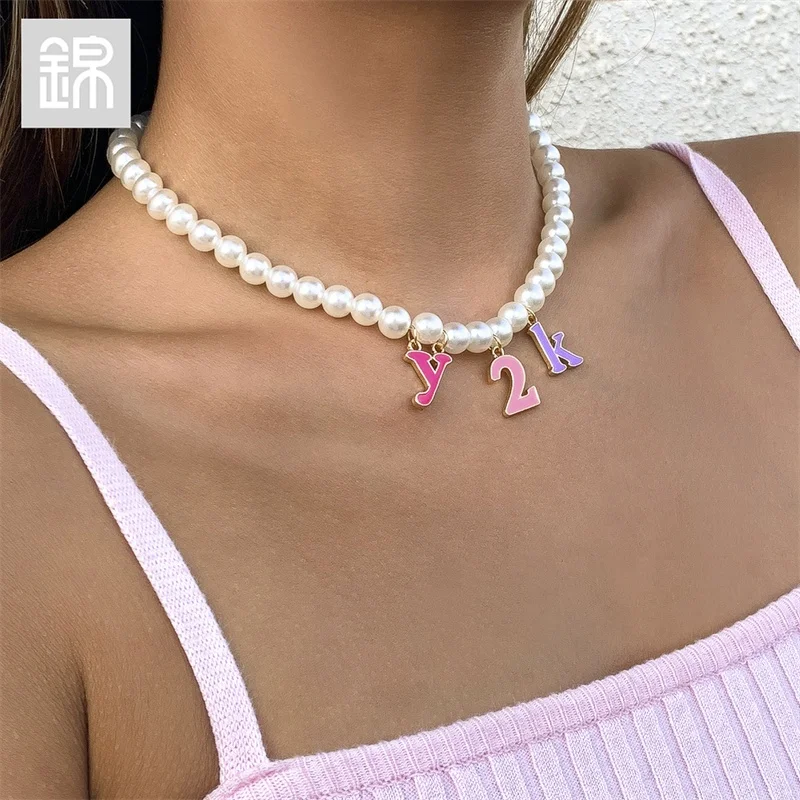 

JY-Mall 2110C04594 Jewelry Necklace Alloy Pearl Material Letter Number Mix color Pendant Chain Hot sale Fancy Girl Necklace, Picture shows