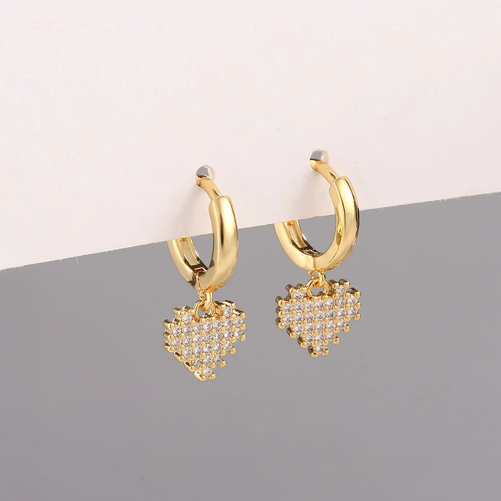 

Latest 18K Gold Plated Heart Huggie Hoop Earrings Sparkling CZ Cubic Zircon Heart Drop Earrings for Women Girls