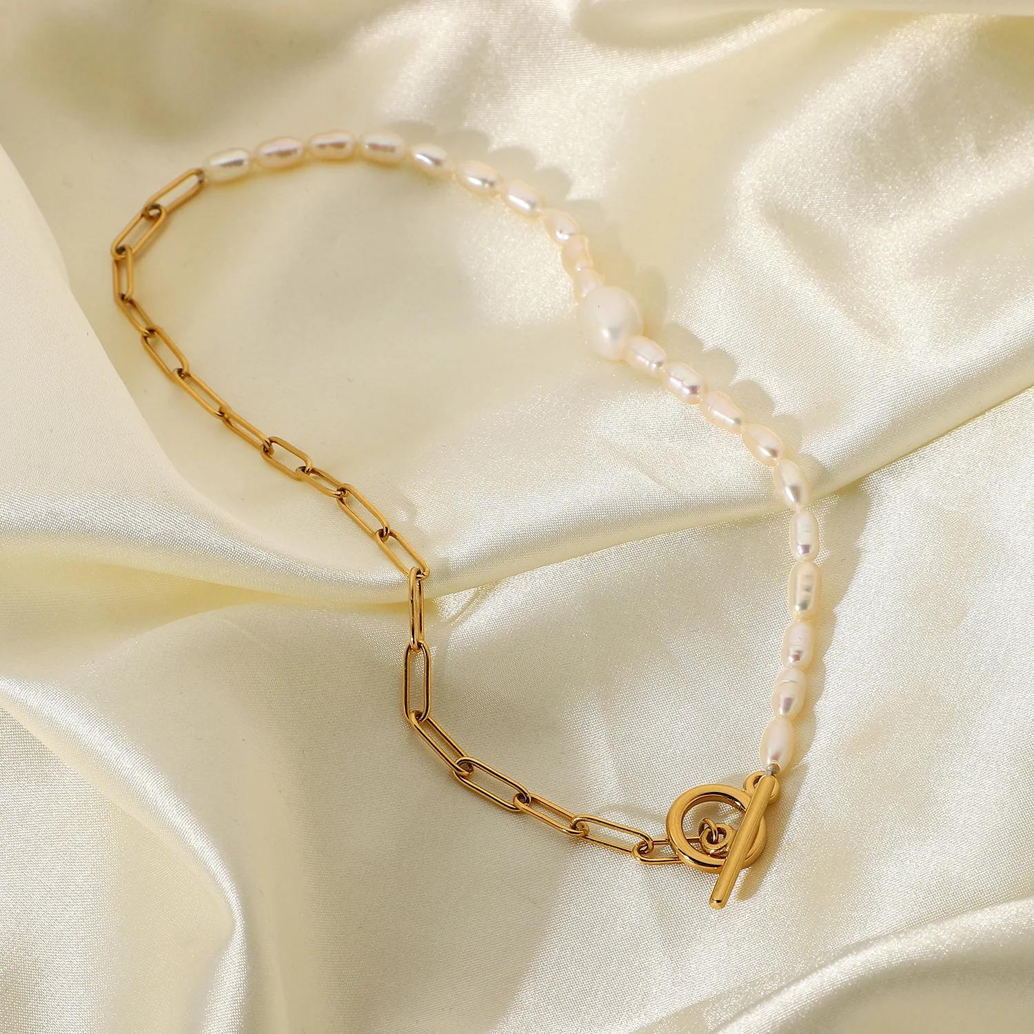 

18K gold plated stainless steel pearl OT buckle chain necklace natural freshwater pearl necklace jewelry